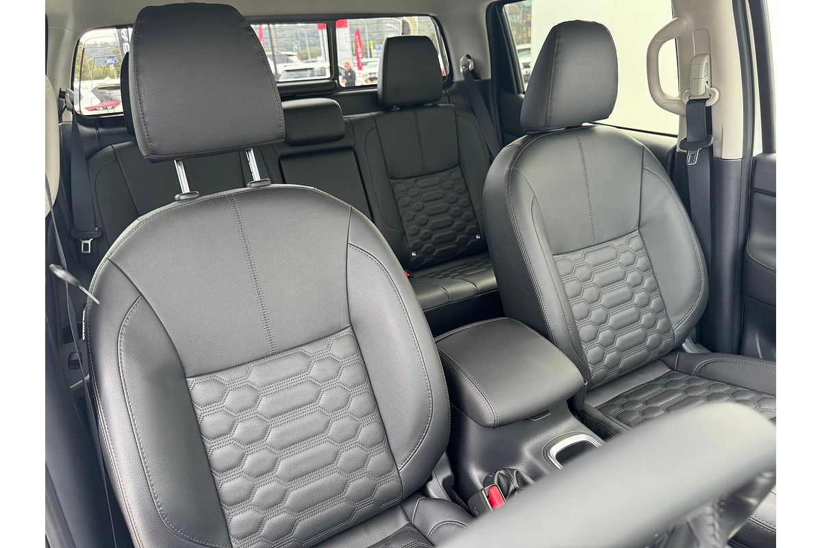 2024 Nissan Navara ST-X D23 4X4