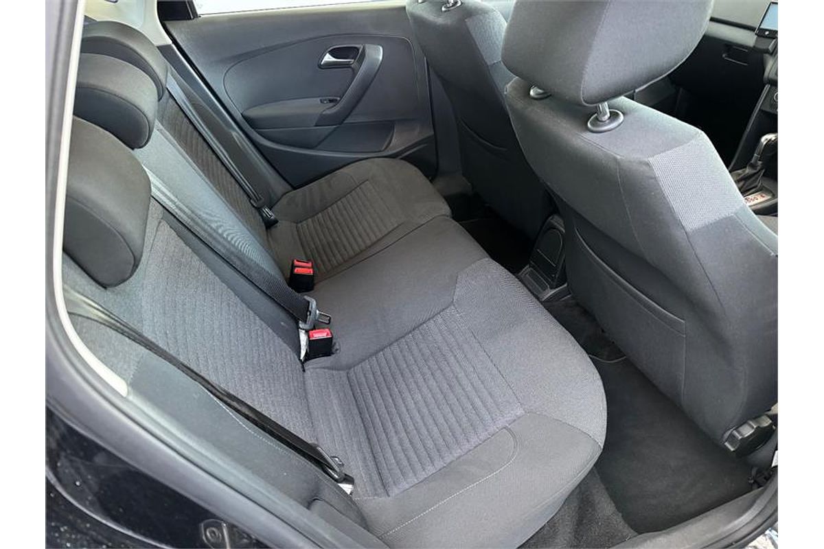 2012 Volkswagen Polo 77 TSI COMFORTLINE 6R MY12 UPDATE