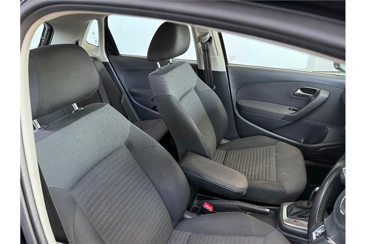 2012 Volkswagen POLO 77 TSI COMFORTLINE 6R MY12 UPDATE