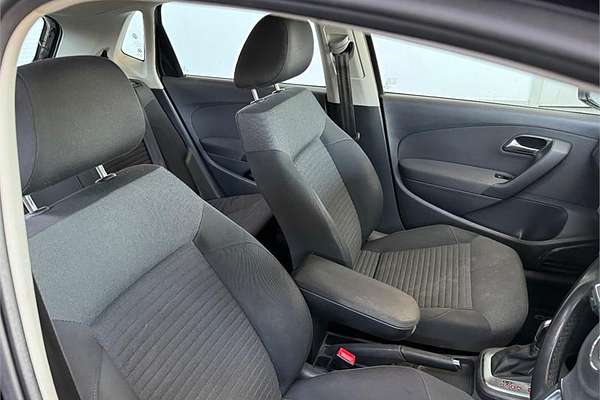 2012 Volkswagen POLO 77 TSI COMFORTLINE 6R MY12 UPDATE