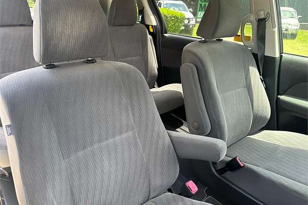 2012 Toyota TARAGO GLX ACR50R MY13