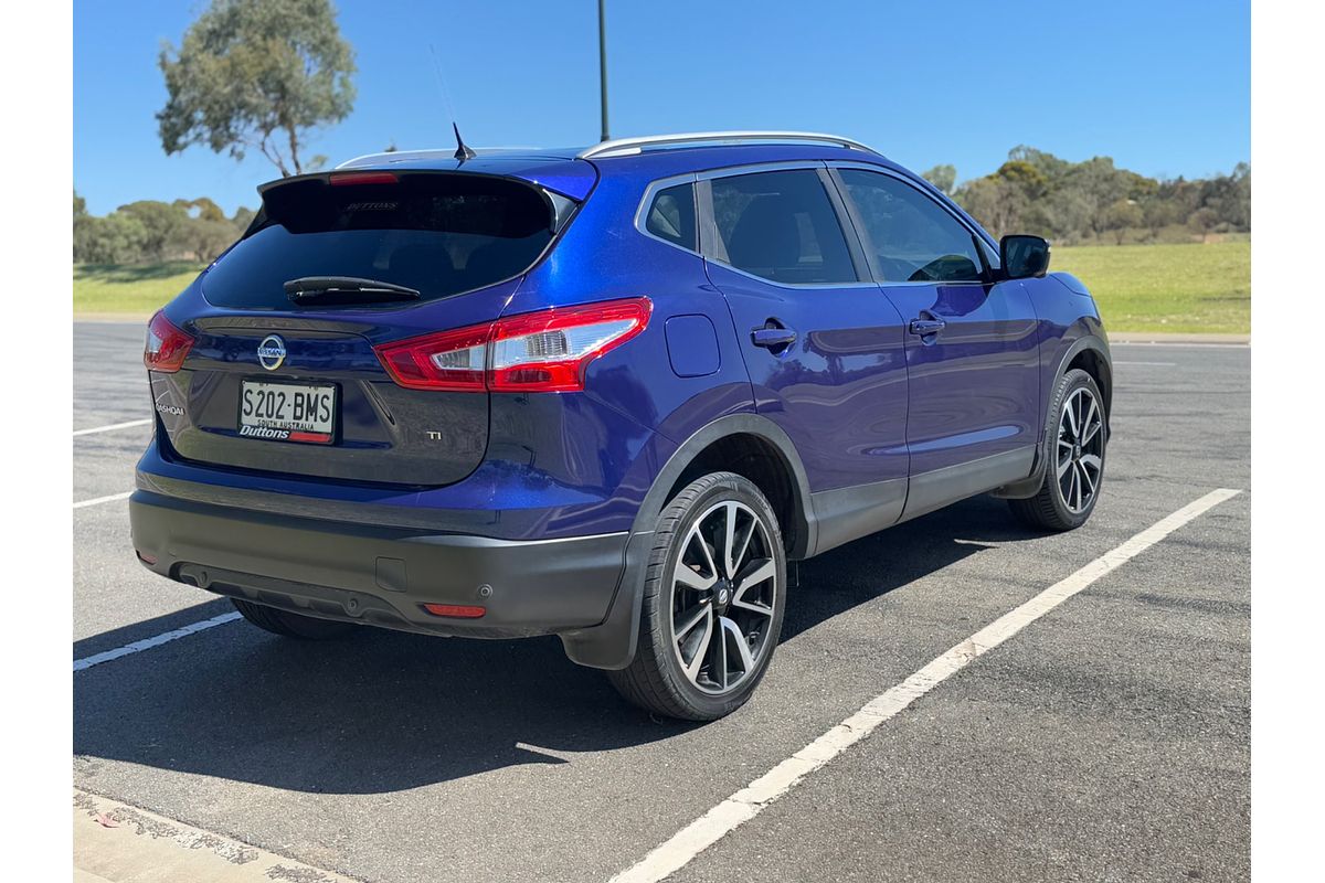 2016 Nissan QASHQAI Ti J11