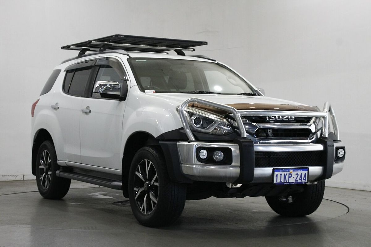 2018 Isuzu MU-X LS-T