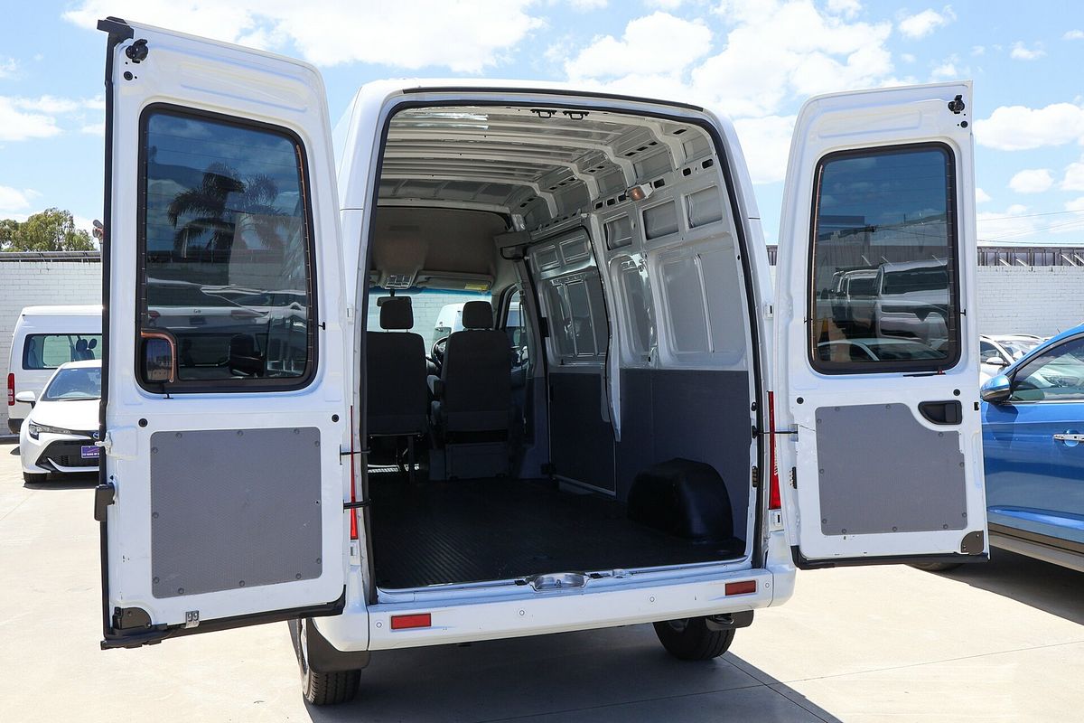 2023 LDV V80 LWB