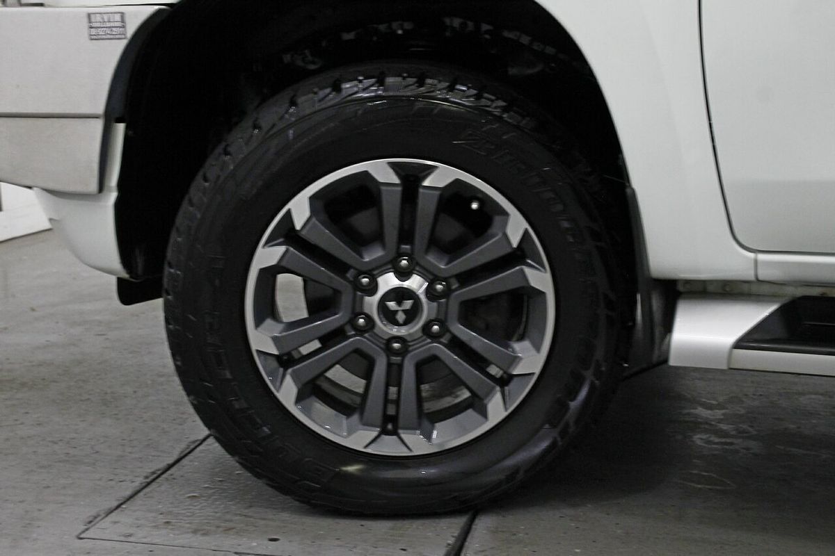 2020 Mitsubishi Triton GLS MR 4X4