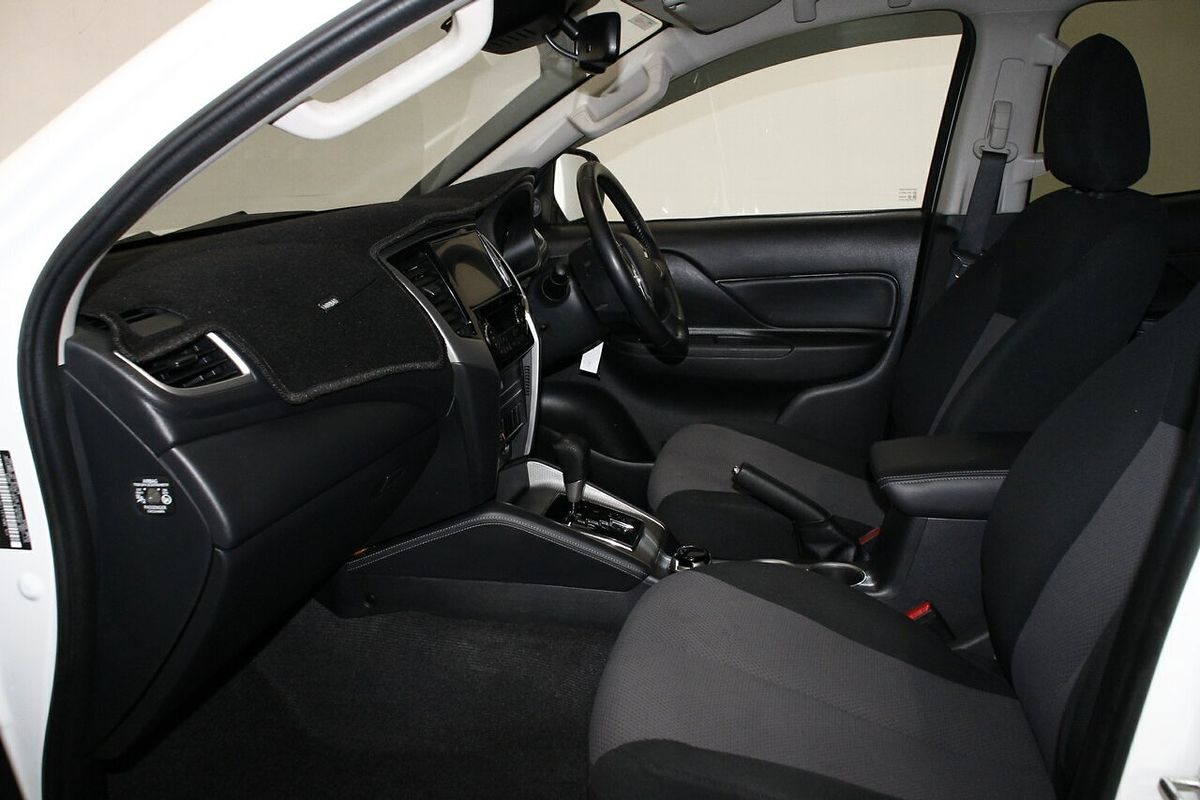 2020 Mitsubishi Triton GLS MR 4X4