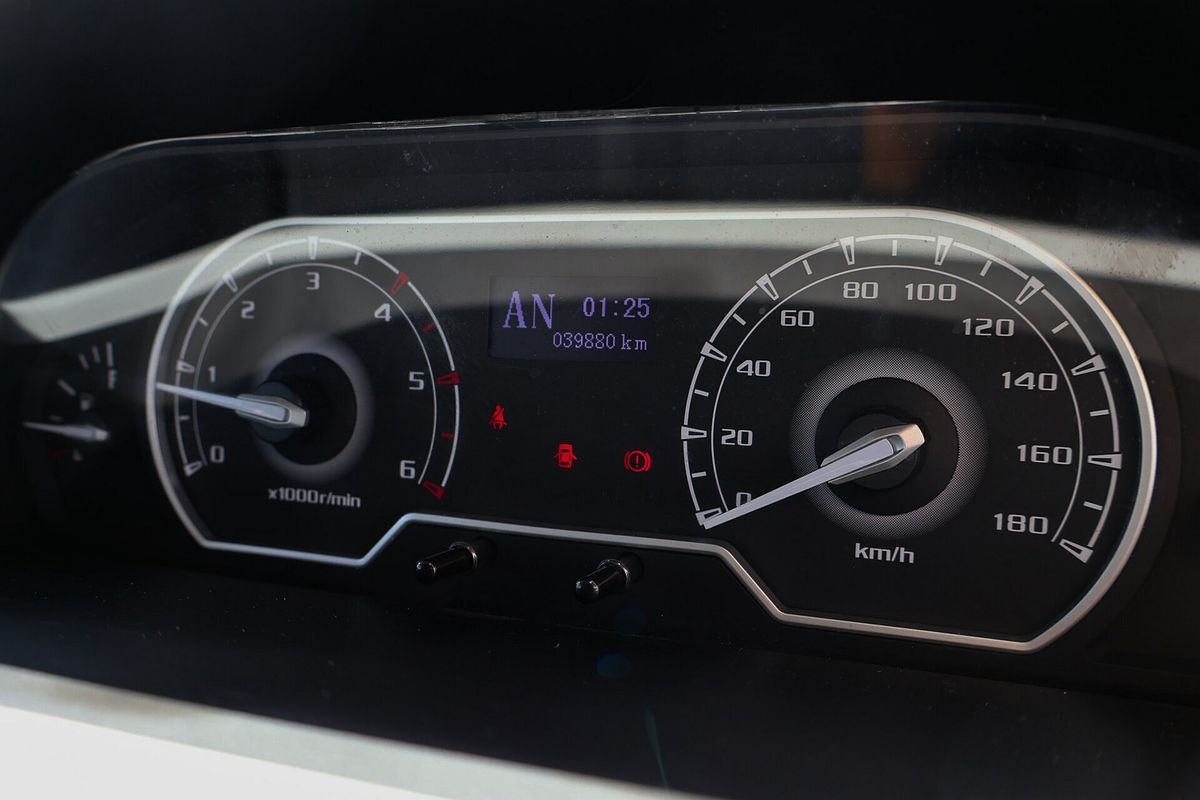 2023 LDV V80 LWB