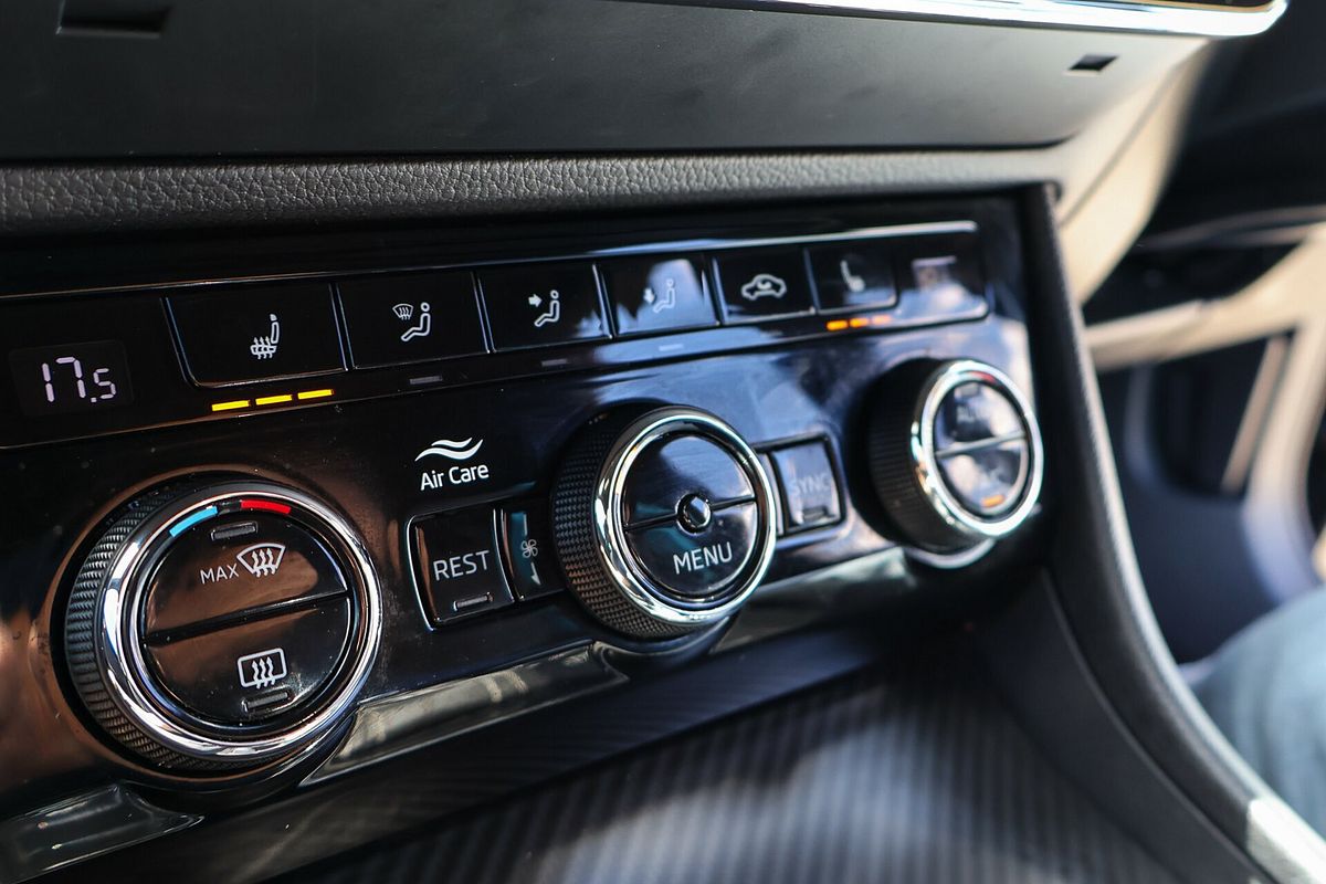 2022 SKODA Superb 206TSI SportLine NP