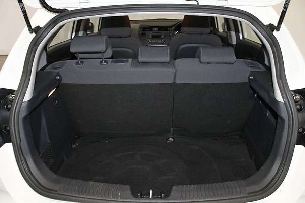 2013 Kia Rio S UB