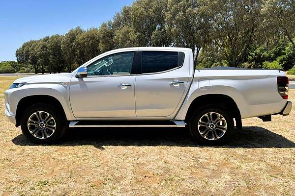 2020 Mitsubishi Triton GLX MR 4X4