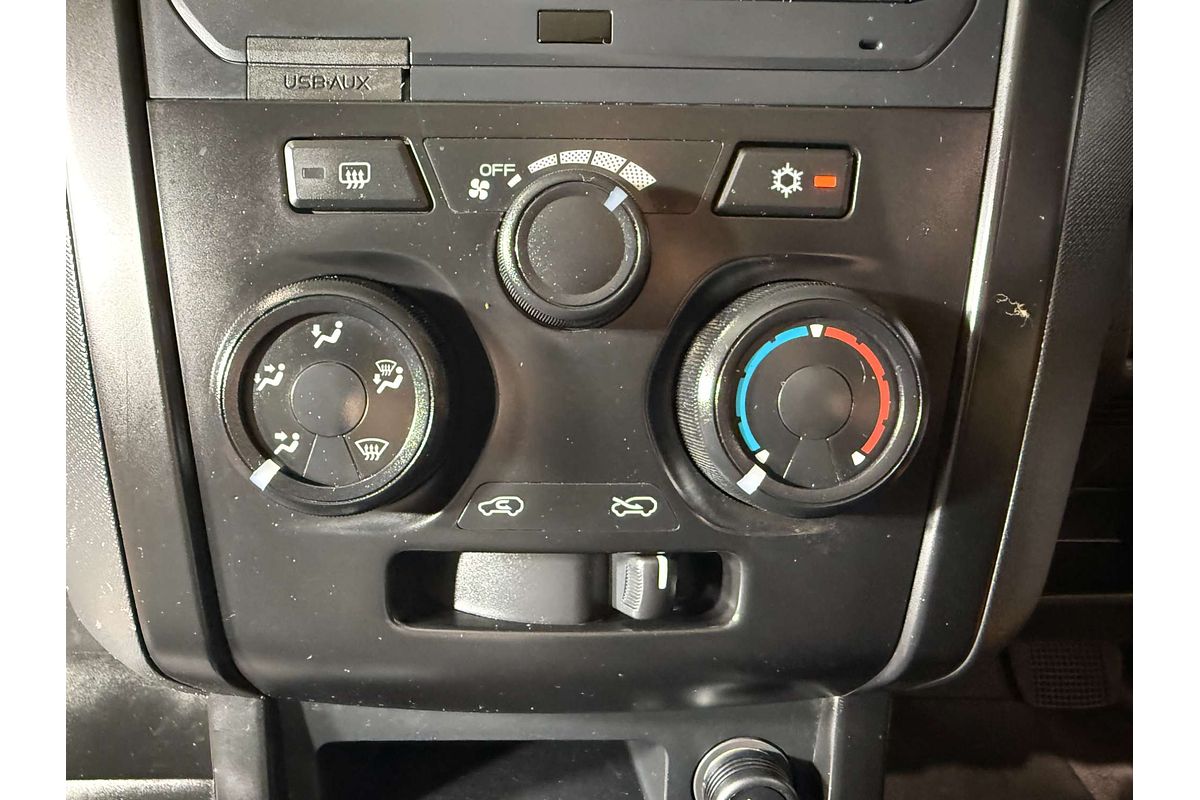 2019 Isuzu D-MAX SX 4X4