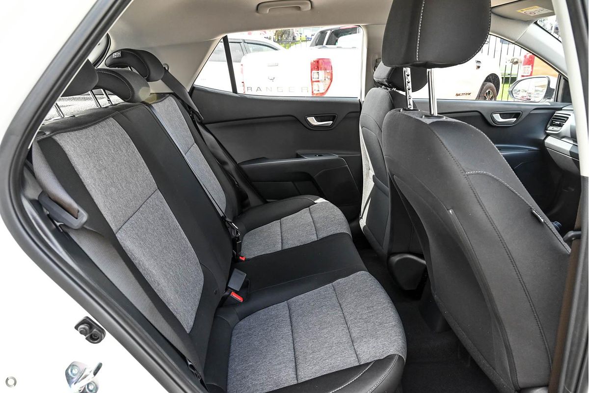 2024 Kia Stonic S YB