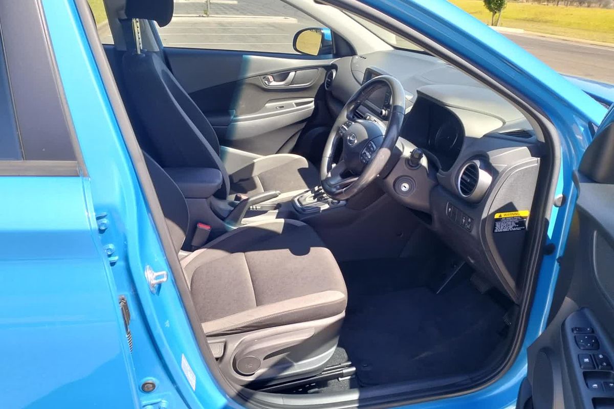 2017 Hyundai Kona Active OS