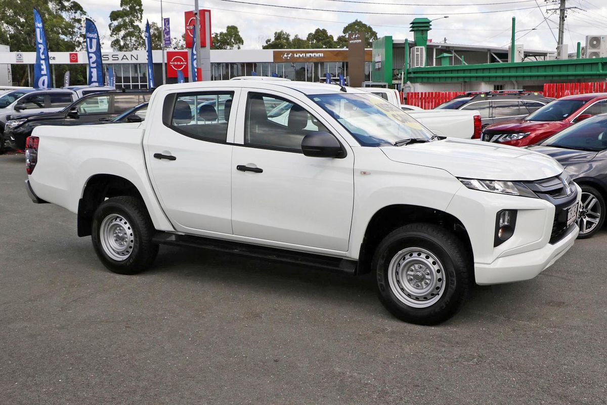 2023 Mitsubishi Triton GLX MR Rear Wheel Drive