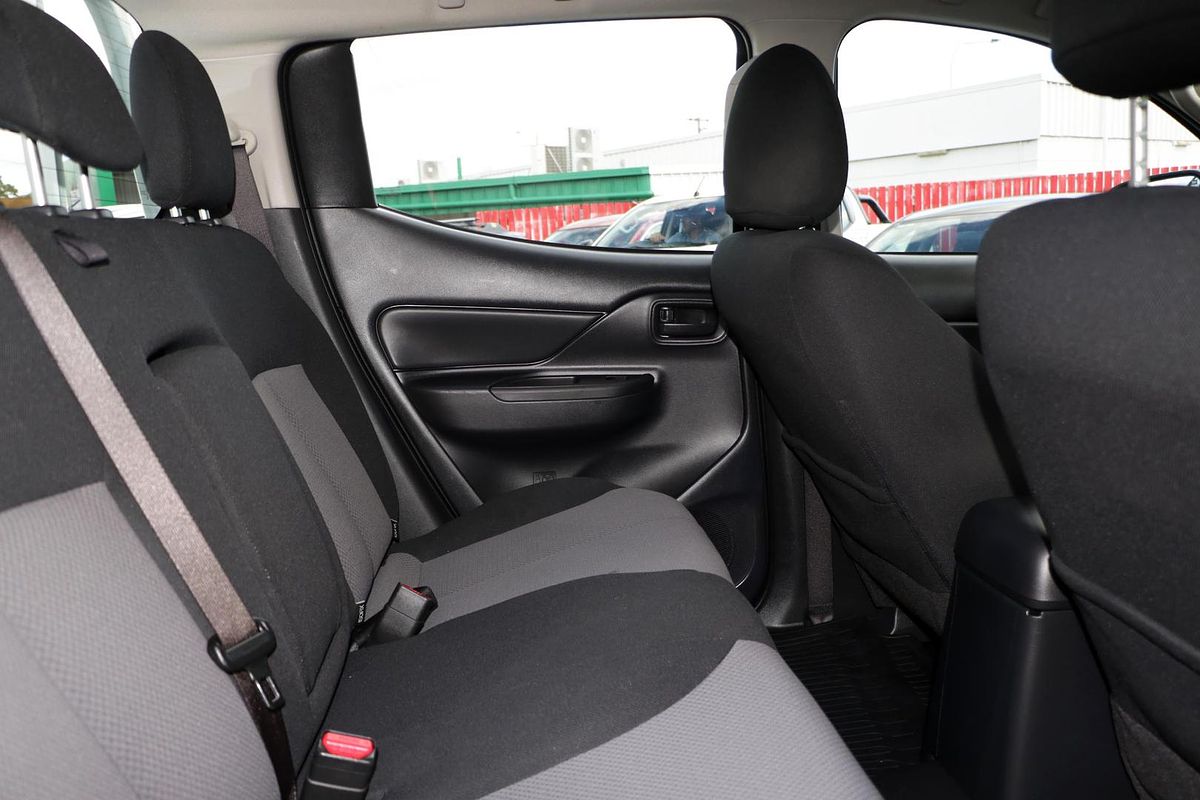 2023 Mitsubishi Triton GLX MR Rear Wheel Drive