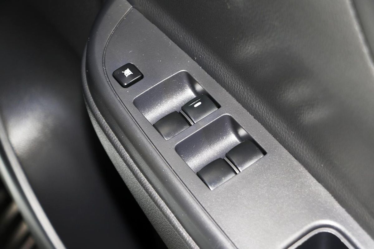 2023 Mitsubishi Triton GLX MR Rear Wheel Drive