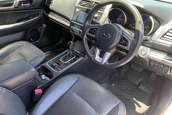 2017 Subaru Outback 2.5i Premium 5GEN