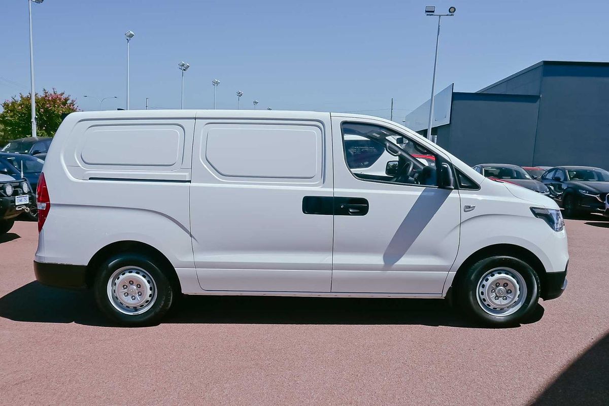 2020 Hyundai iLoad TQ4