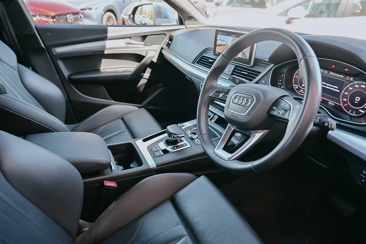 2020 Audi Q5 40 TDI sport FY