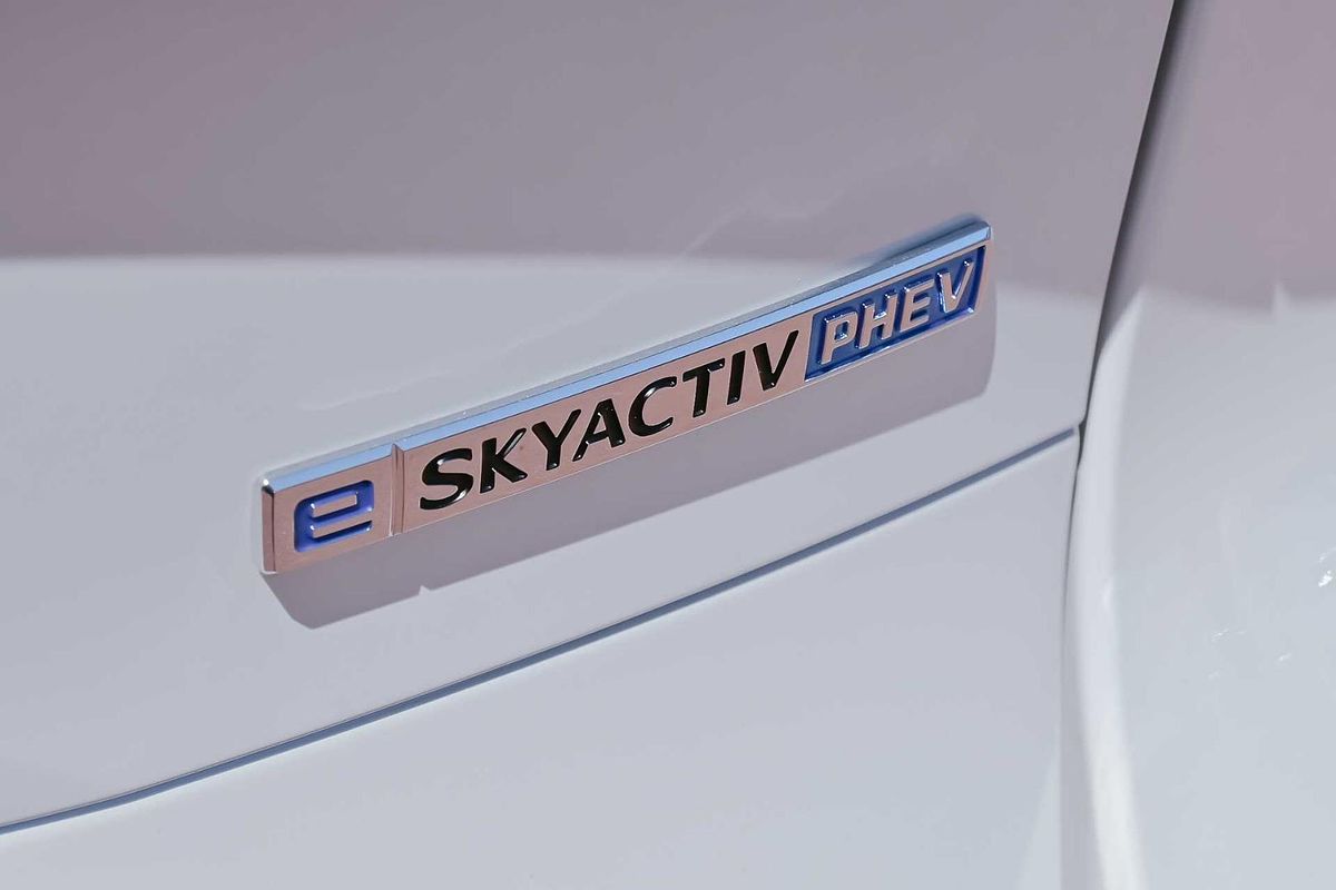 2024 Mazda CX-80 P50e GT KL