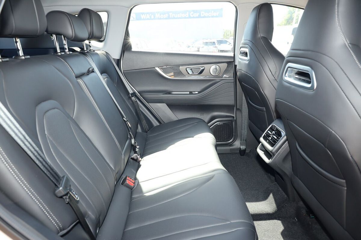 2023 Chery Tiggo 7 Pro Ultimate AWD T32