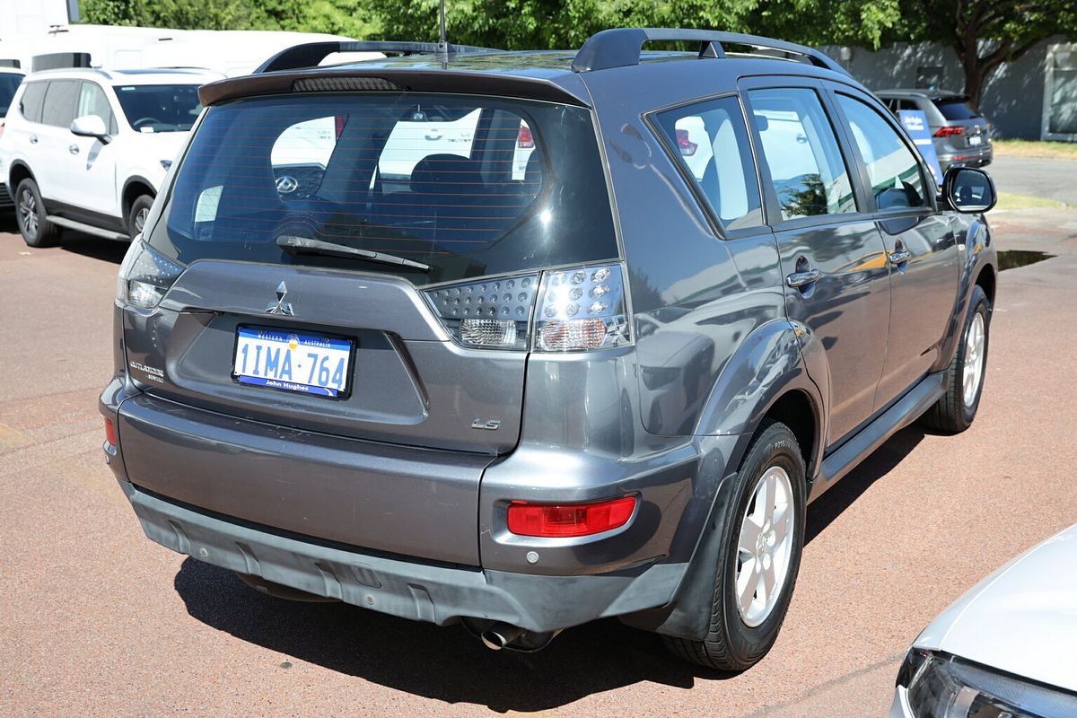 2010 Mitsubishi Outlander LS ZH