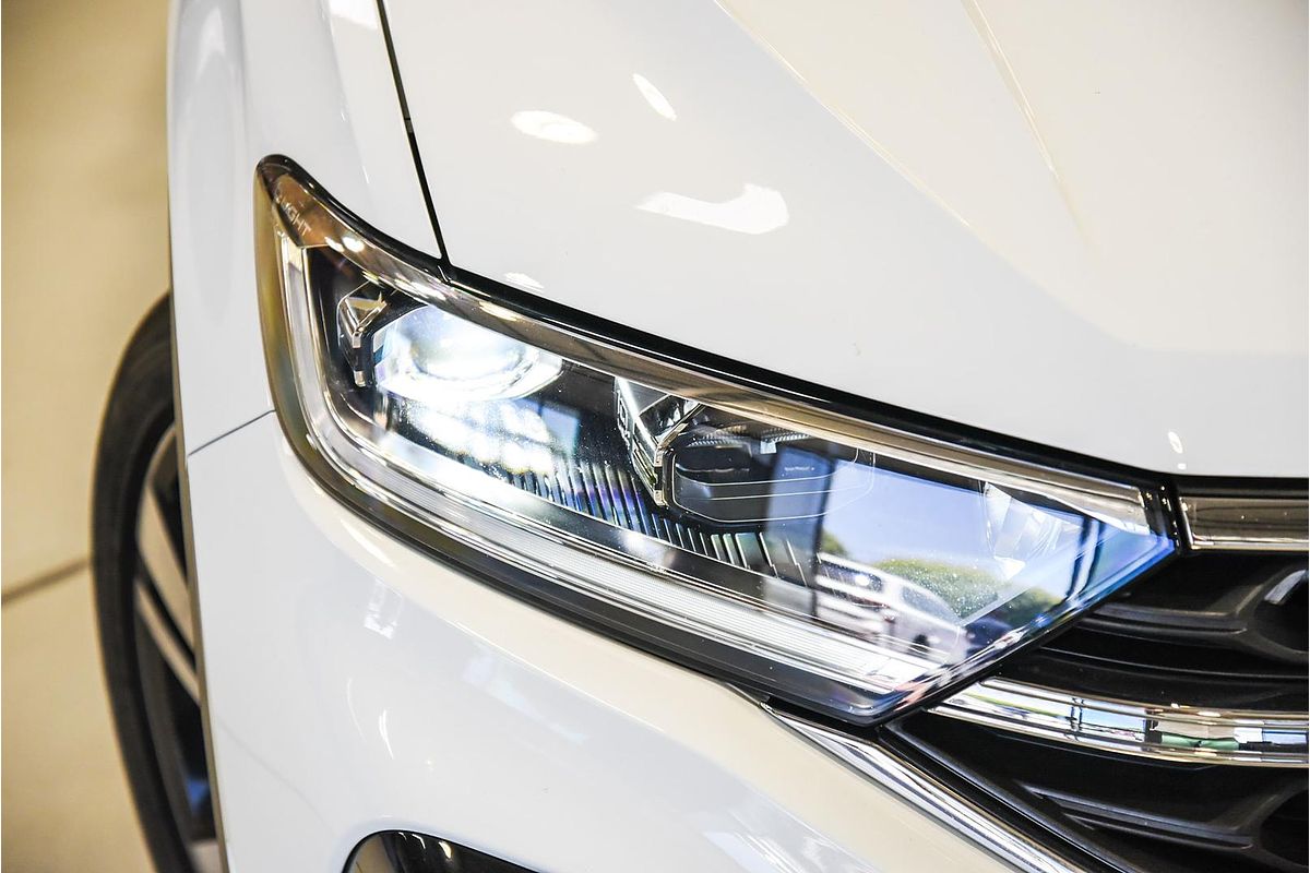 2022 Volkswagen T-Roc 140TSI R-Line D11