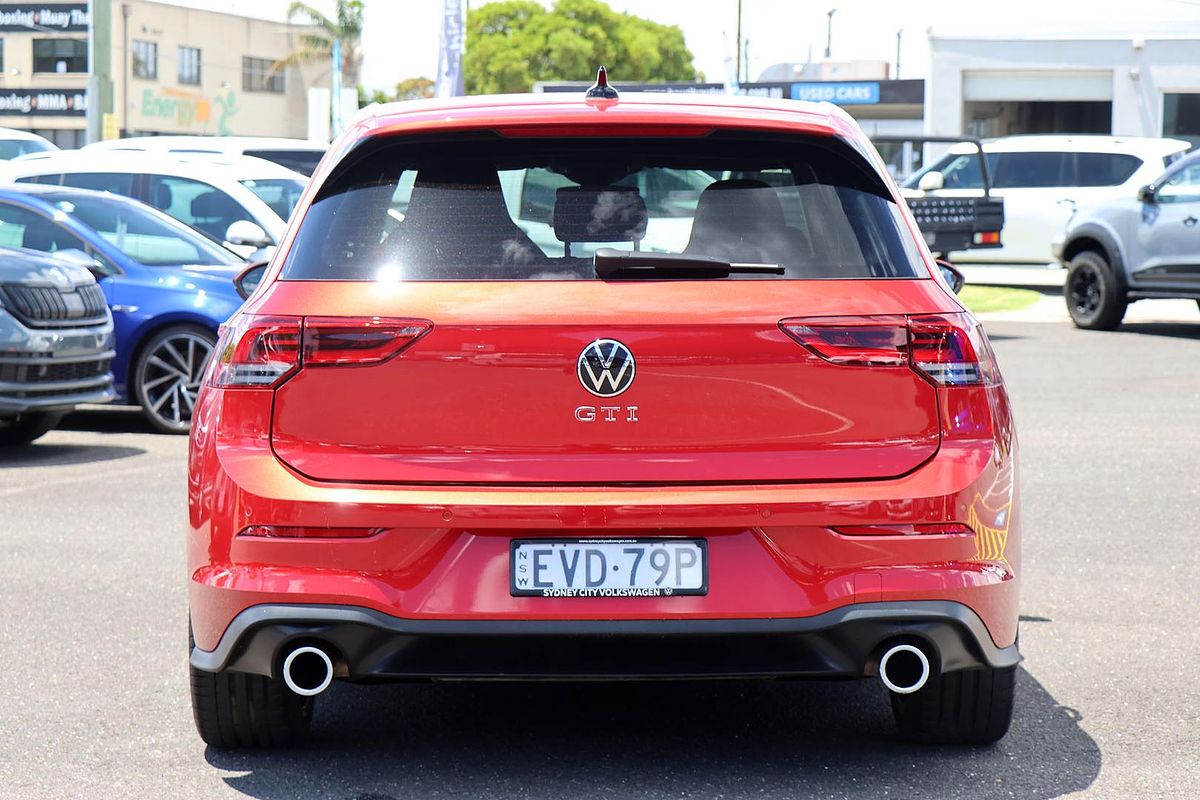 2022 Volkswagen Golf GTI 8