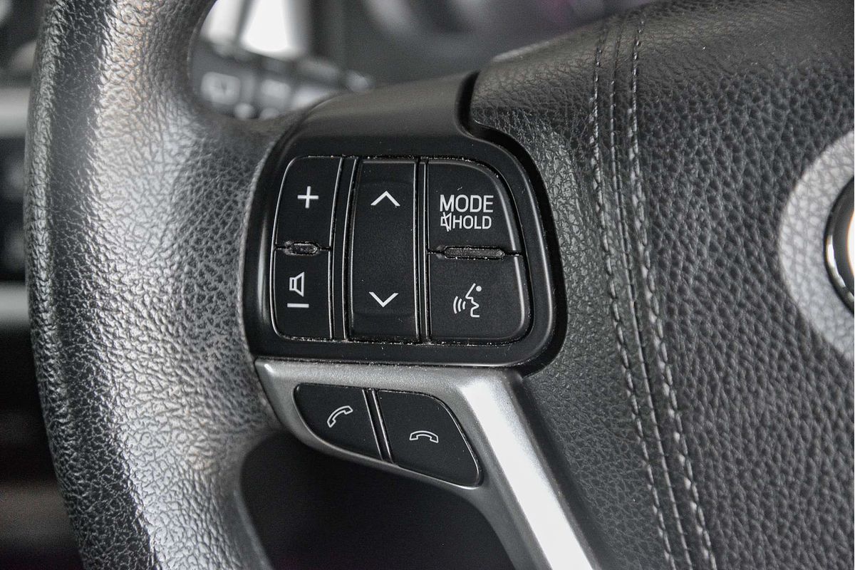 2017 Toyota Kluger GX GSU50R