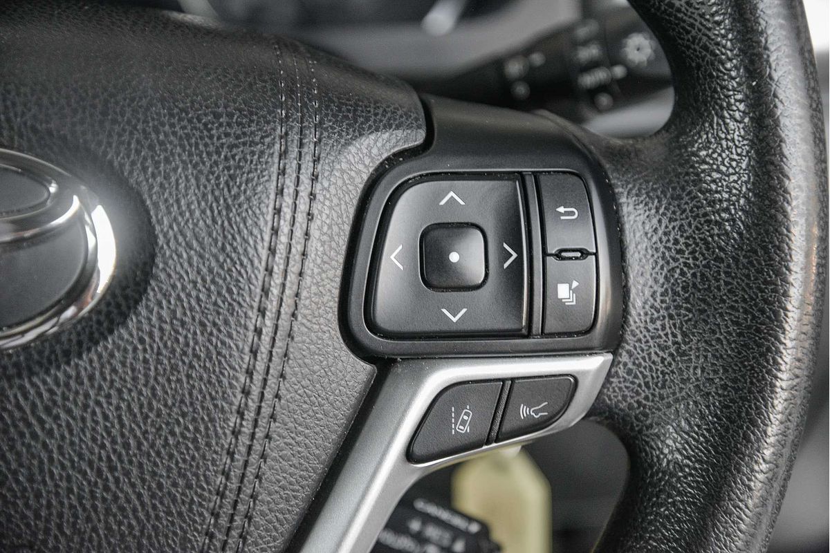 2017 Toyota Kluger GX GSU50R