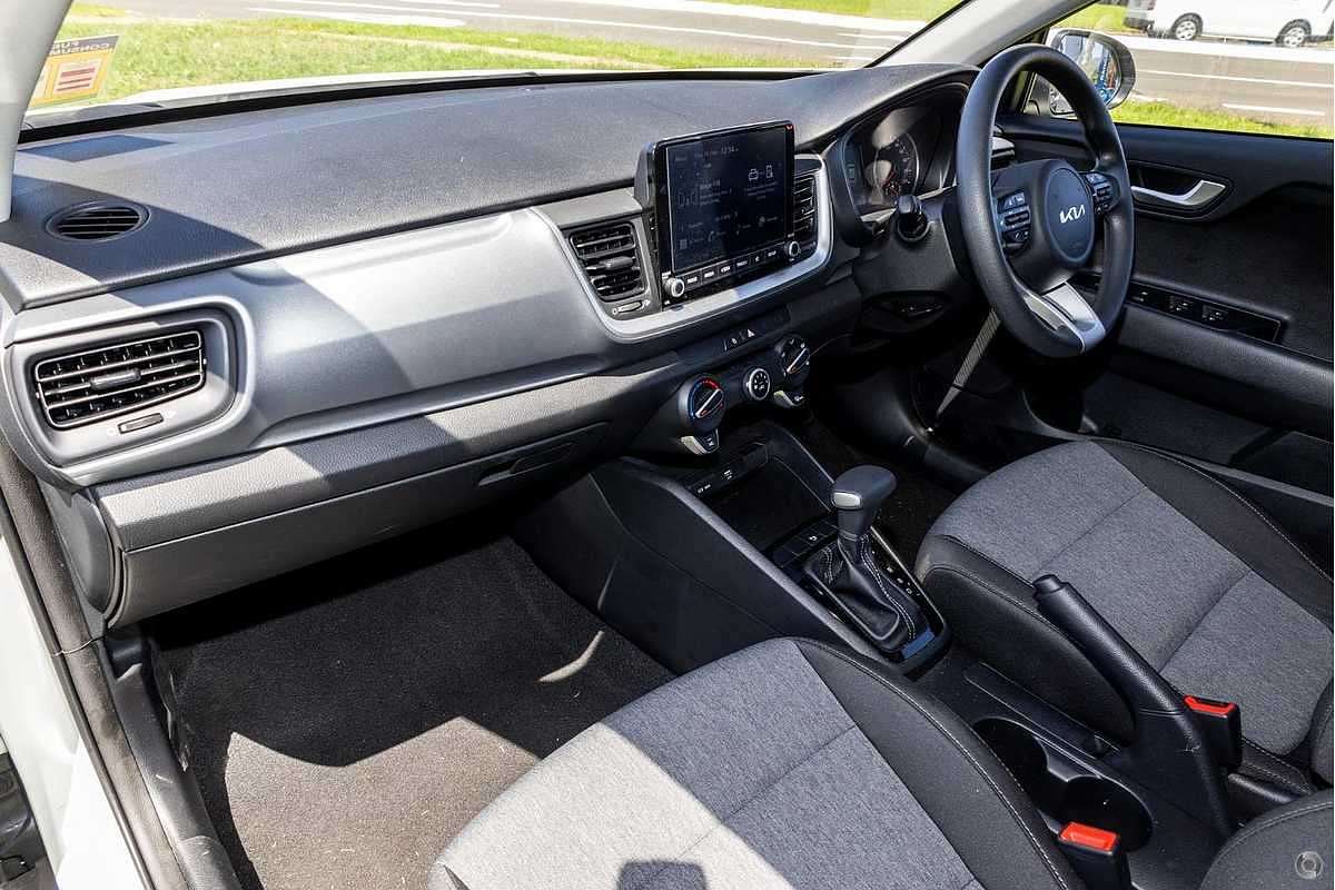 2024 Kia Stonic S YB
