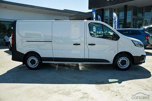 2023 Renault Trafic Premium X82 SWB