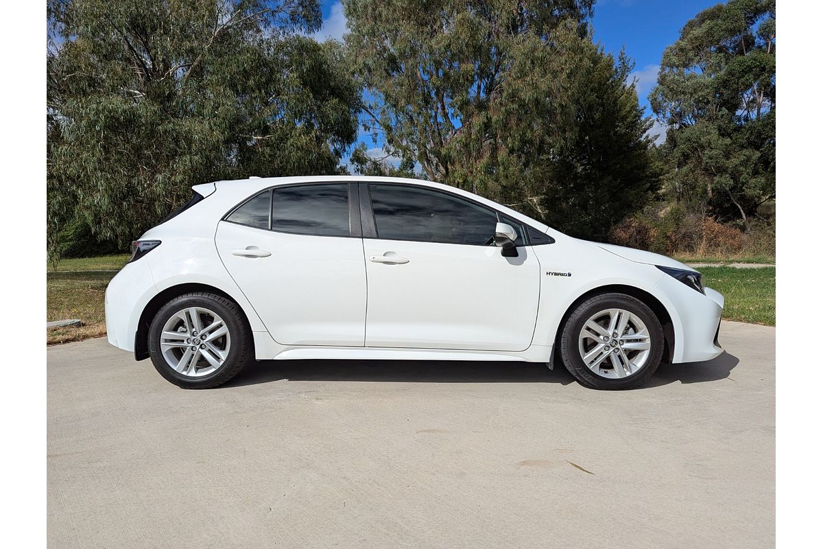 2020 Toyota Corolla Ascent Sport Hybrid ZWE211R