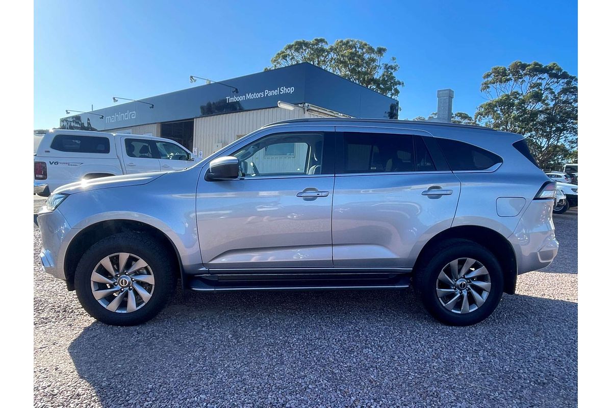 2022 Isuzu MU-X LS-U