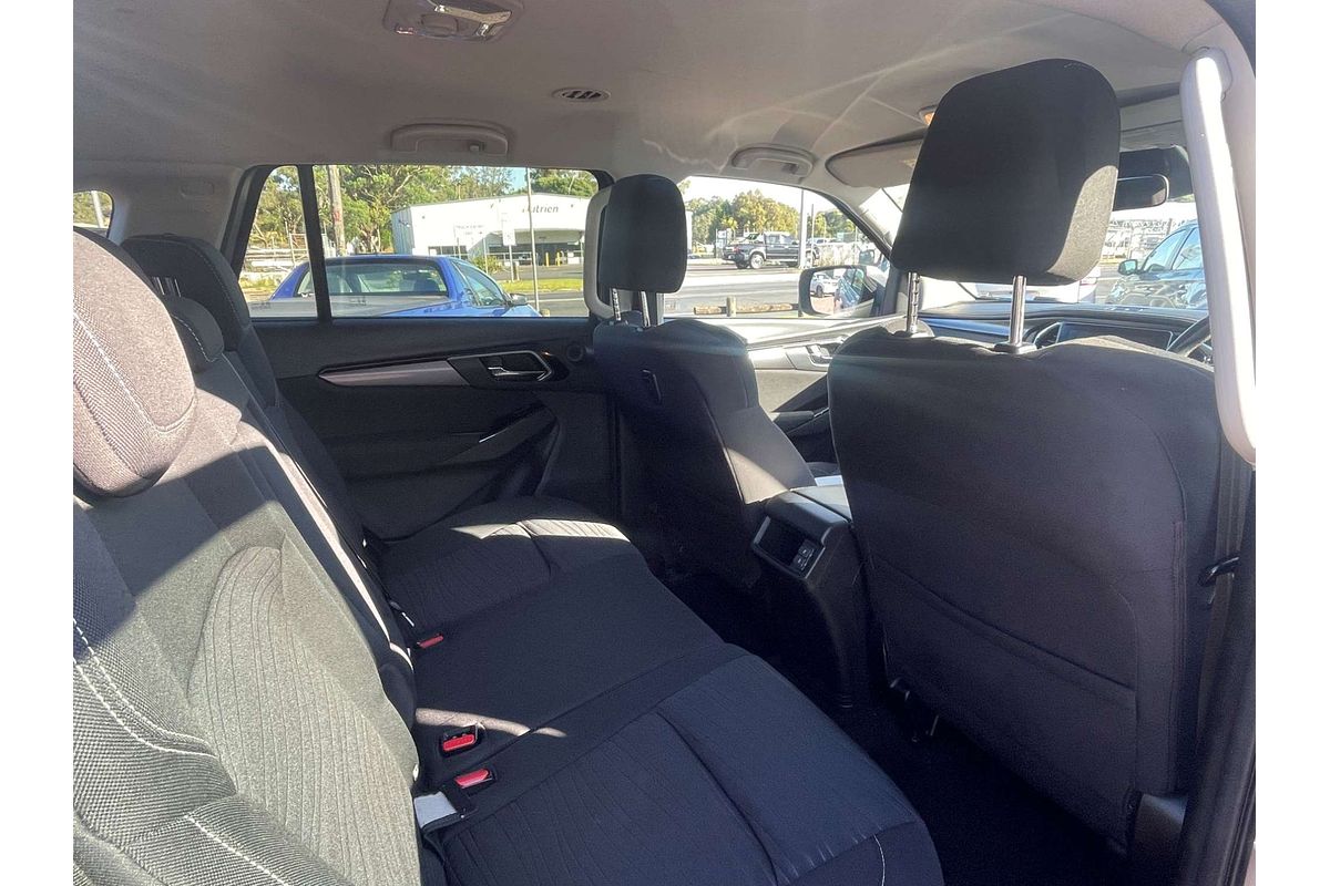 2022 Isuzu MU-X LS-U