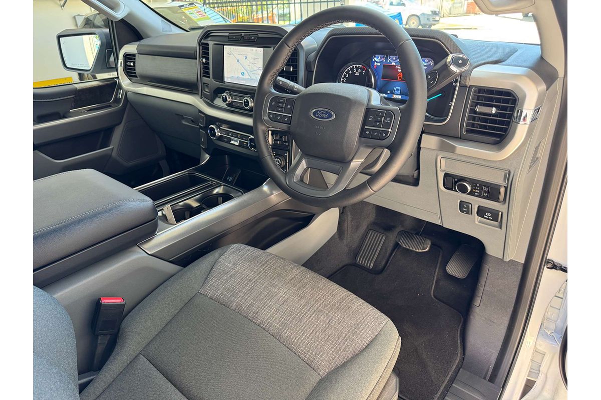 2023 Ford F-150 XLT 4X4 SWB