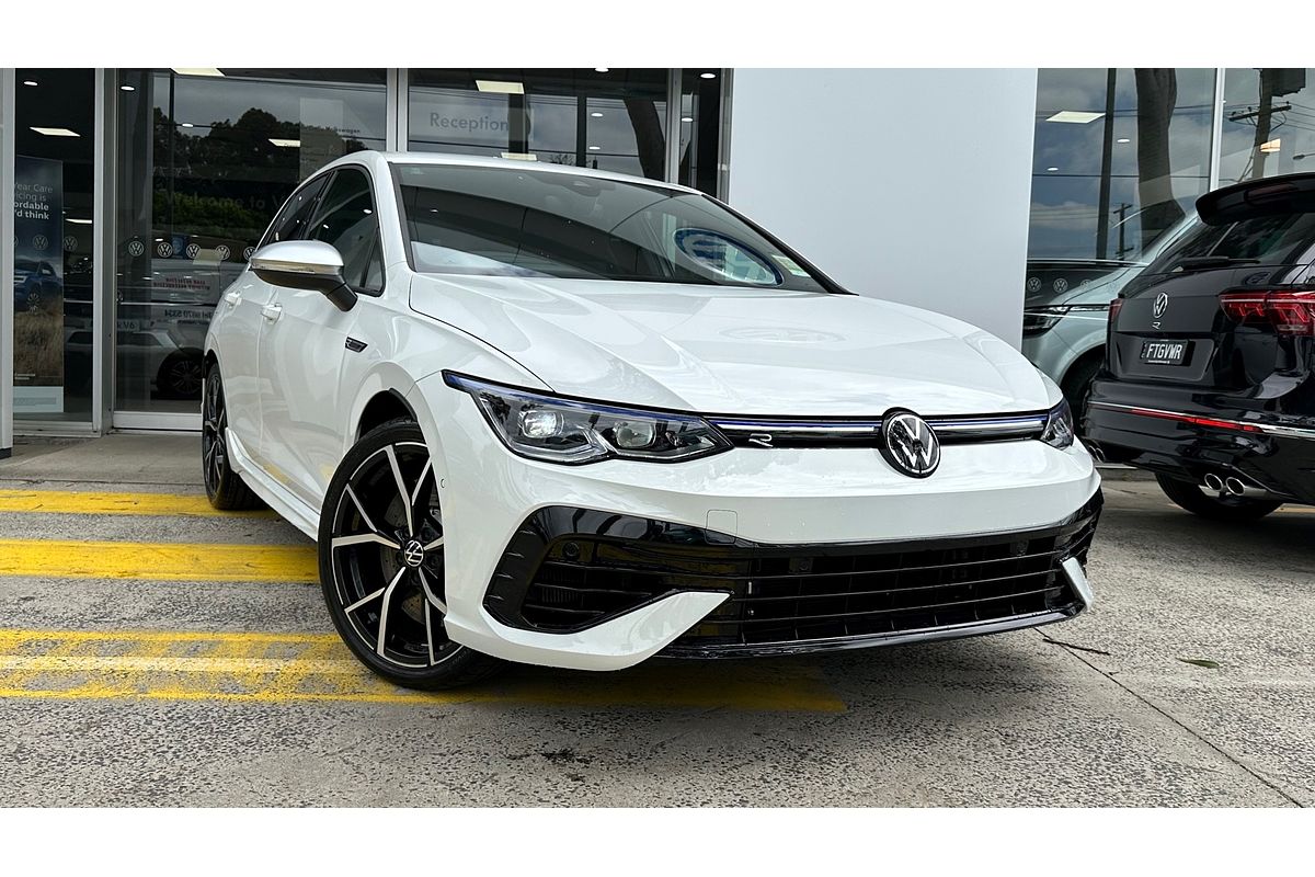 2024 Volkswagen Golf R 8