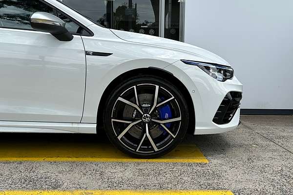 2024 Volkswagen Golf R 8