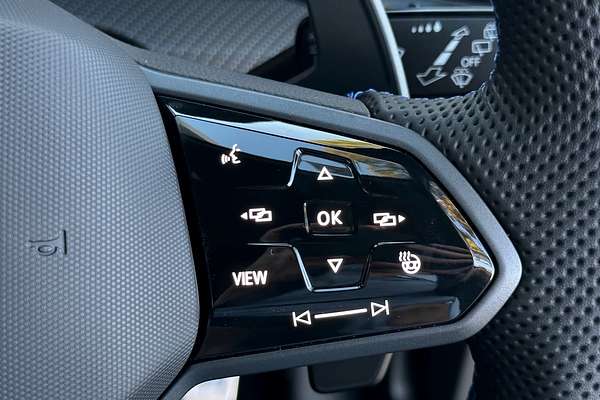 2024 Volkswagen Golf R 8