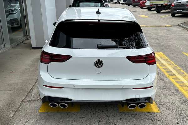 2024 Volkswagen Golf R 8