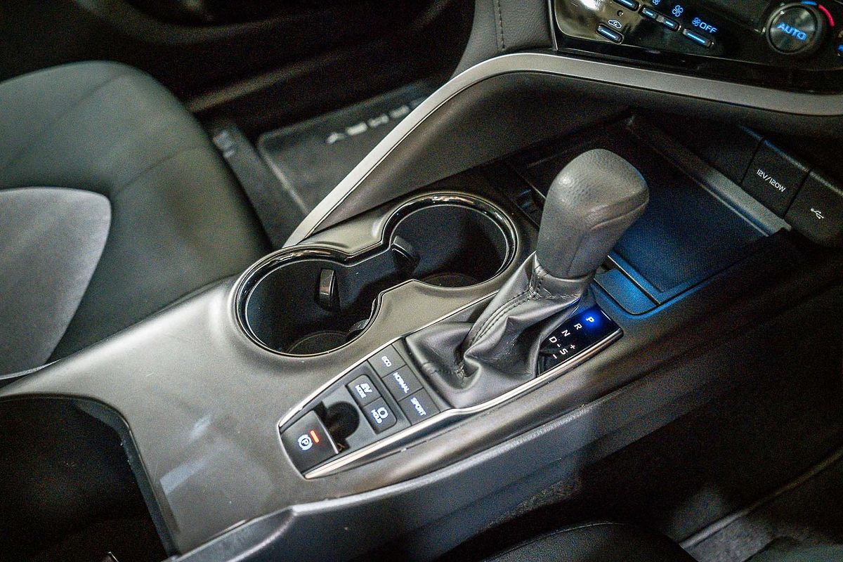 2021 Toyota Camry Ascent AXVH70R