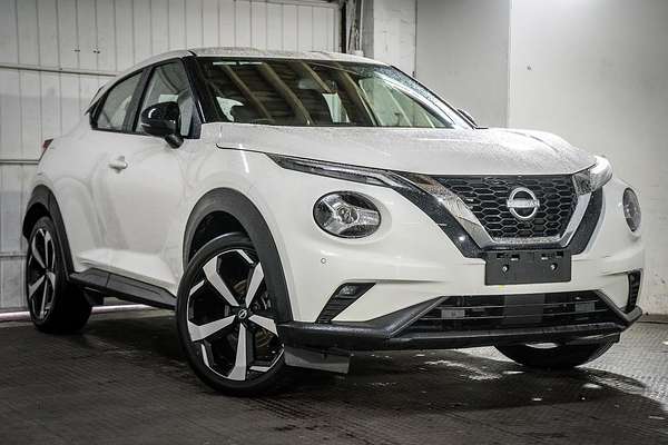 2023 Nissan JUKE ST-L F16