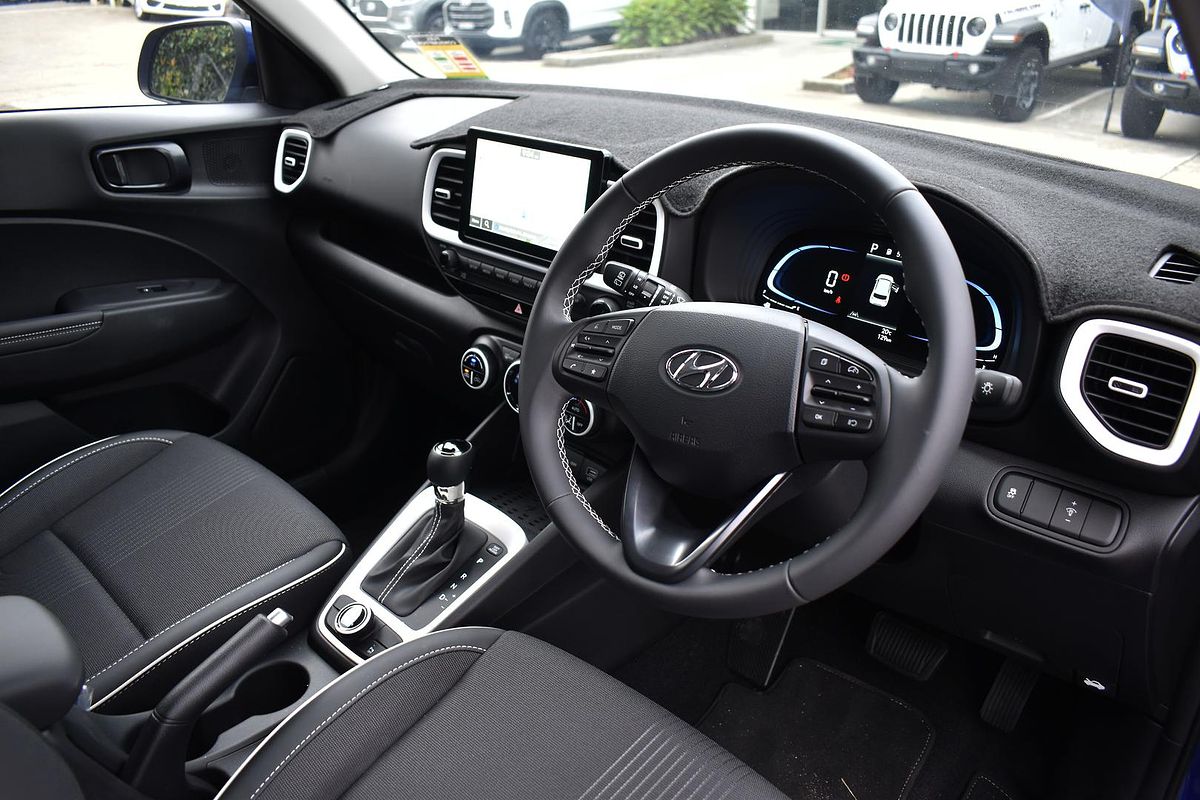 2024 Hyundai Venue Elite QX.V5
