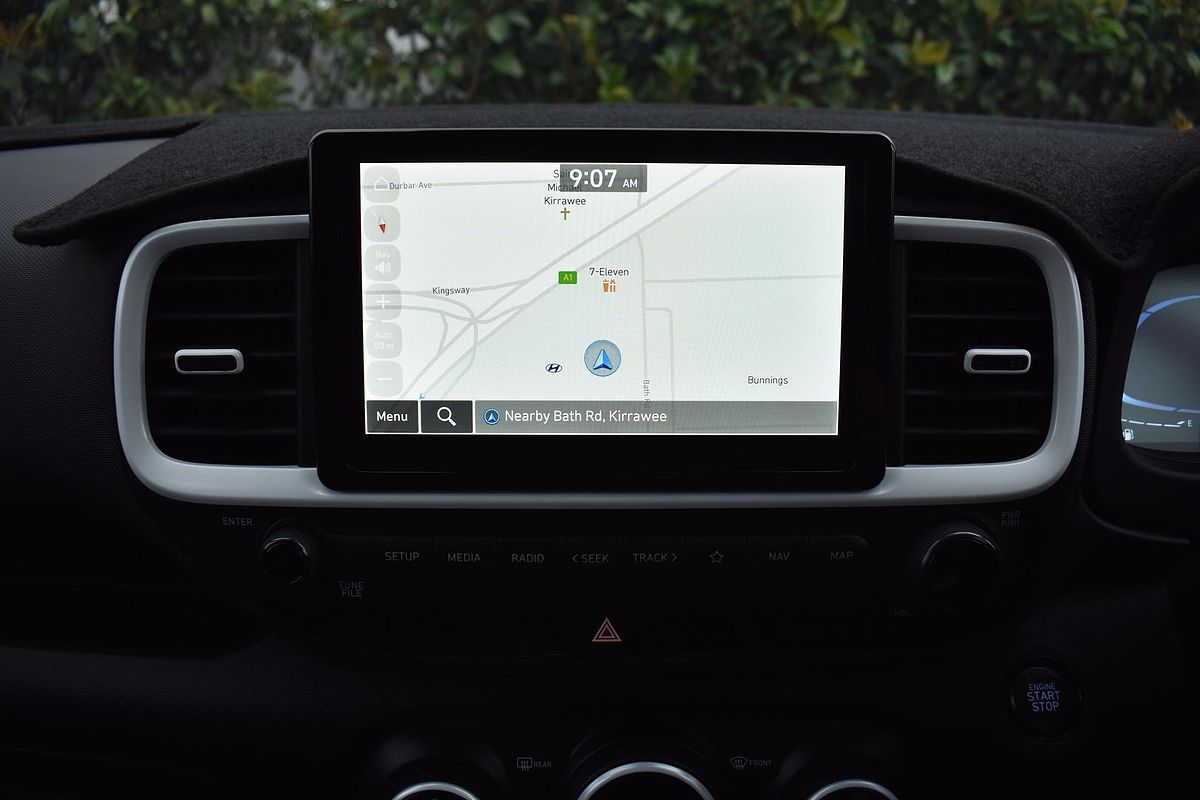 2024 Hyundai Venue Elite QX.V5