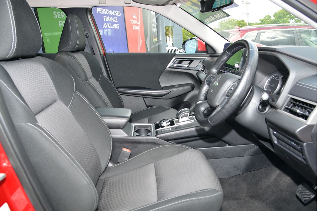 2021 Mitsubishi Outlander LS ZM
