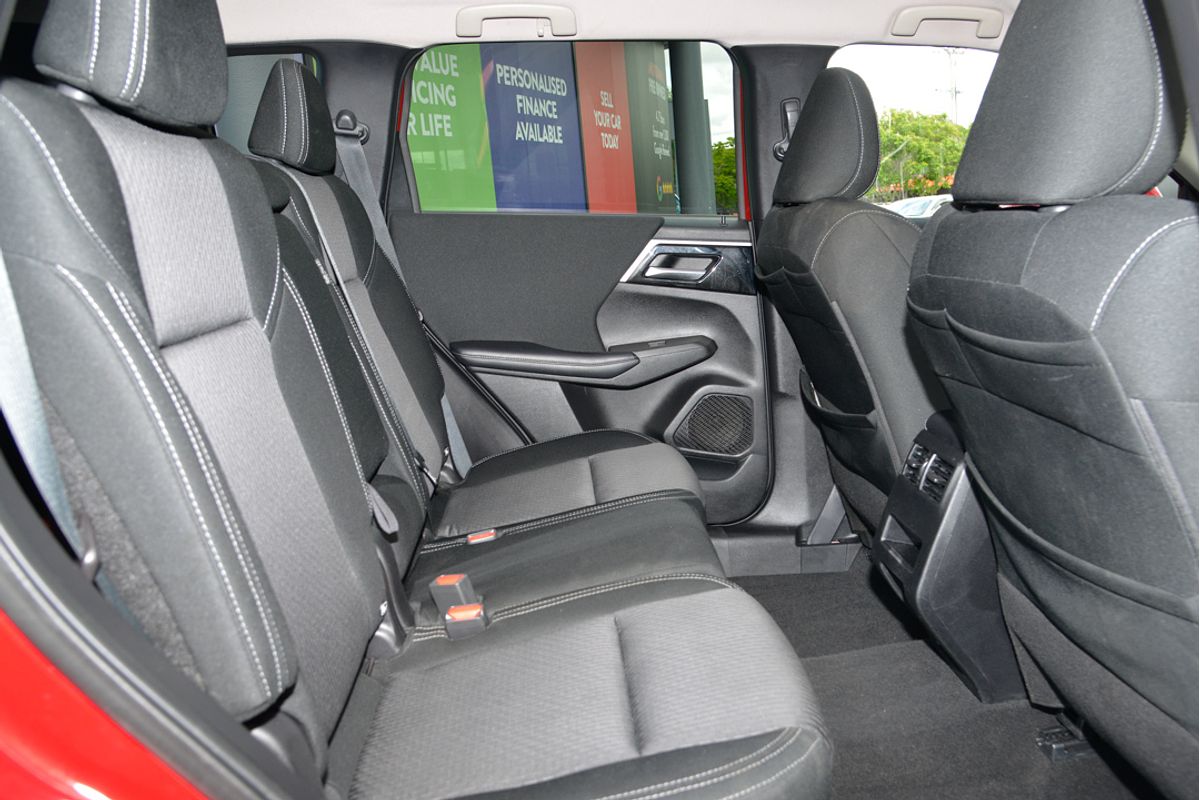2021 Mitsubishi Outlander LS ZM