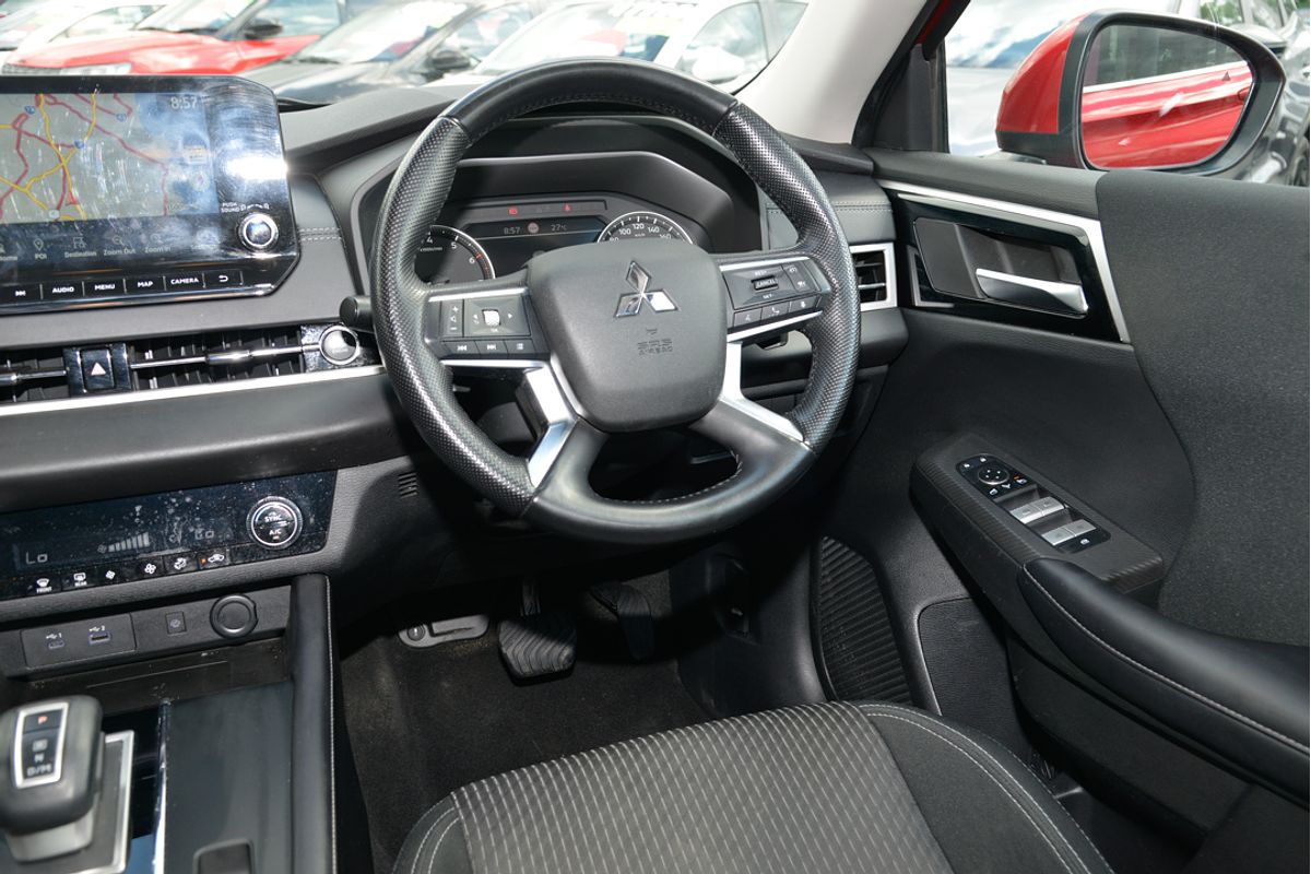 2021 Mitsubishi Outlander LS ZM