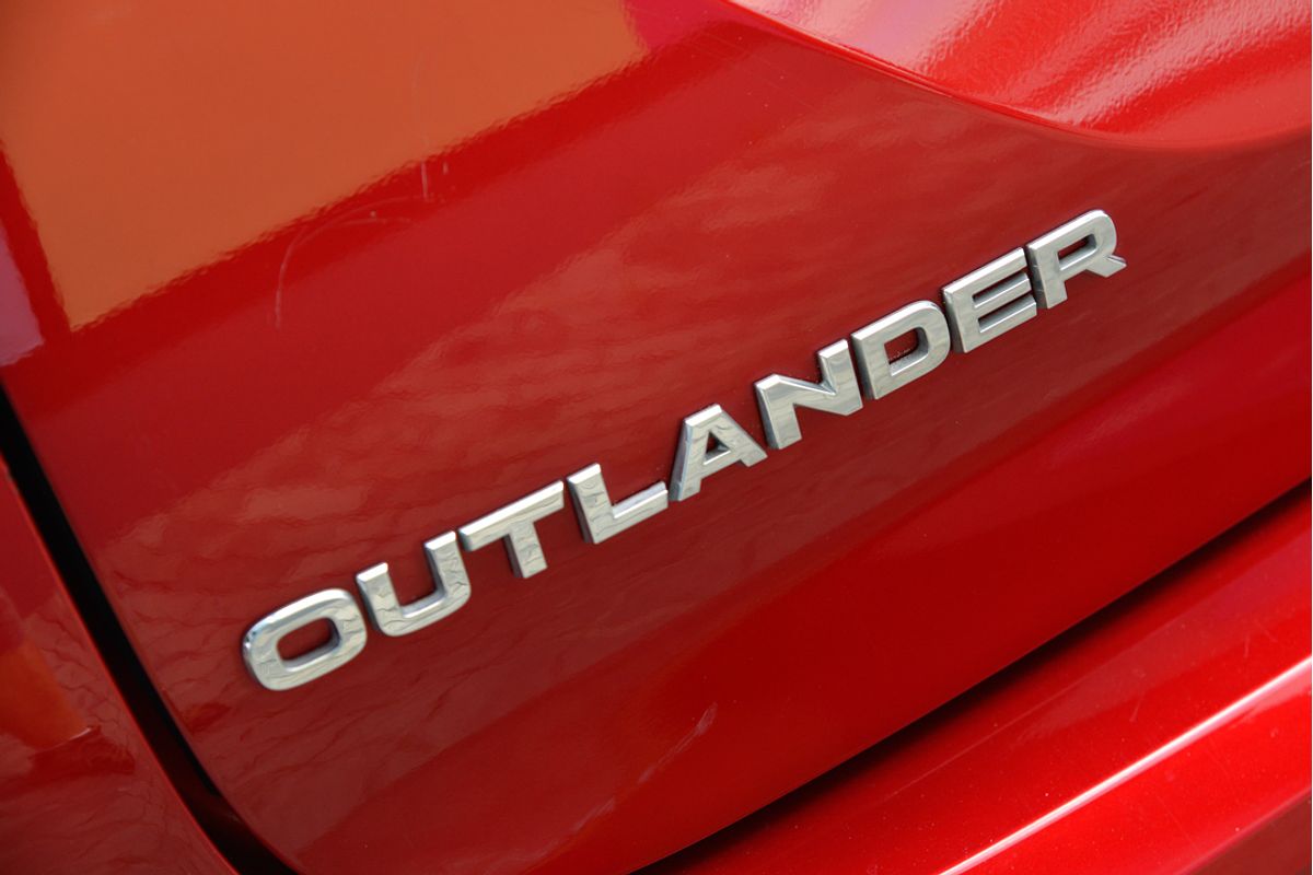 2021 Mitsubishi Outlander LS ZM