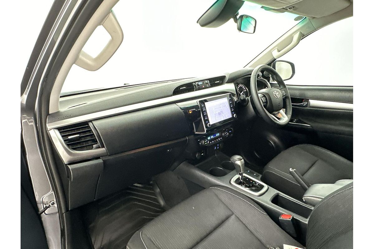 2022 Toyota Hilux SR5 GUN126R 4X4