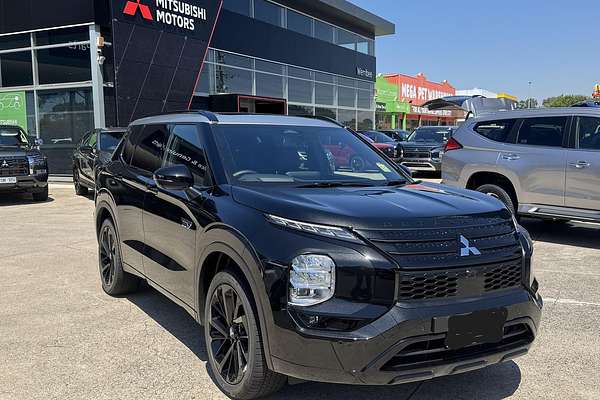 2024 Mitsubishi Outlander PHEV GSR ZM